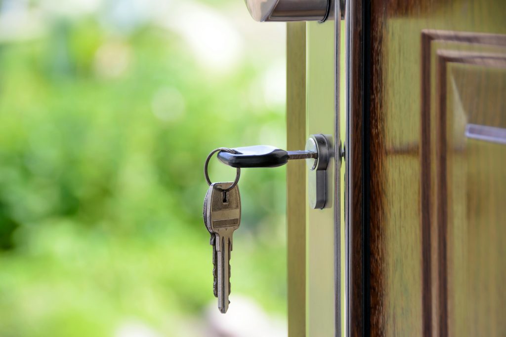 Quien paga el seguro de la vivienda